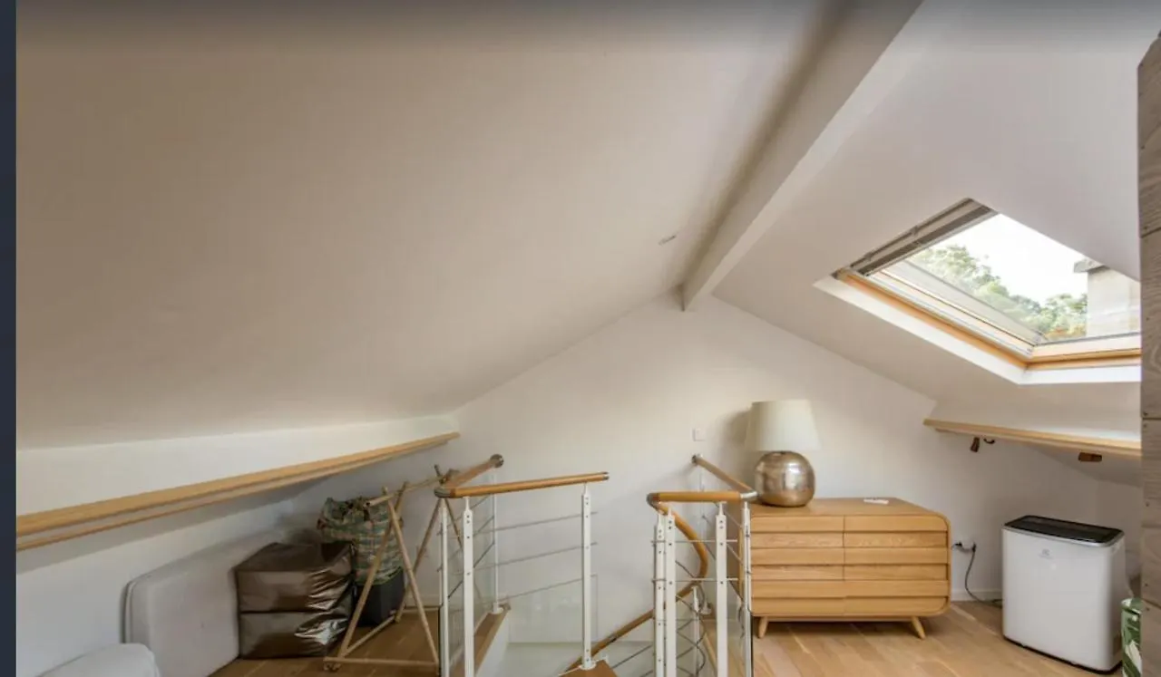 Paris Petit Appartement Lumineux Et Atypique Apartment